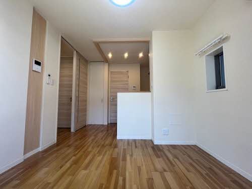 シャーメゾンサパモーレ 0102号-2