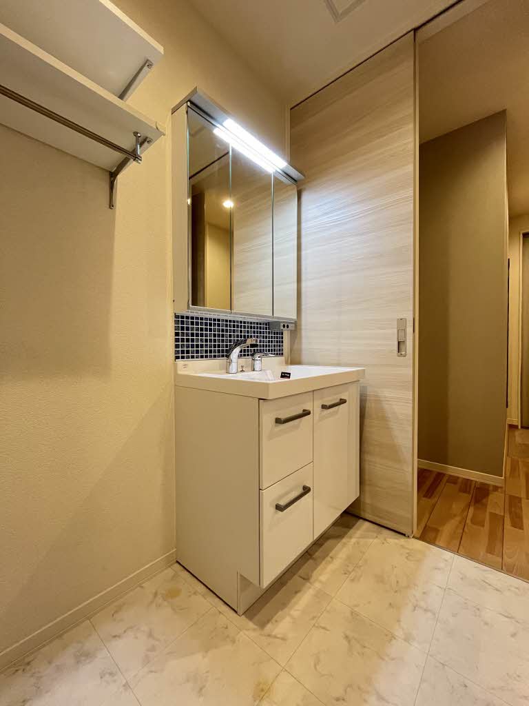 Ｍａｉｓｏｎ　Ａｌｂａ 0202号-9