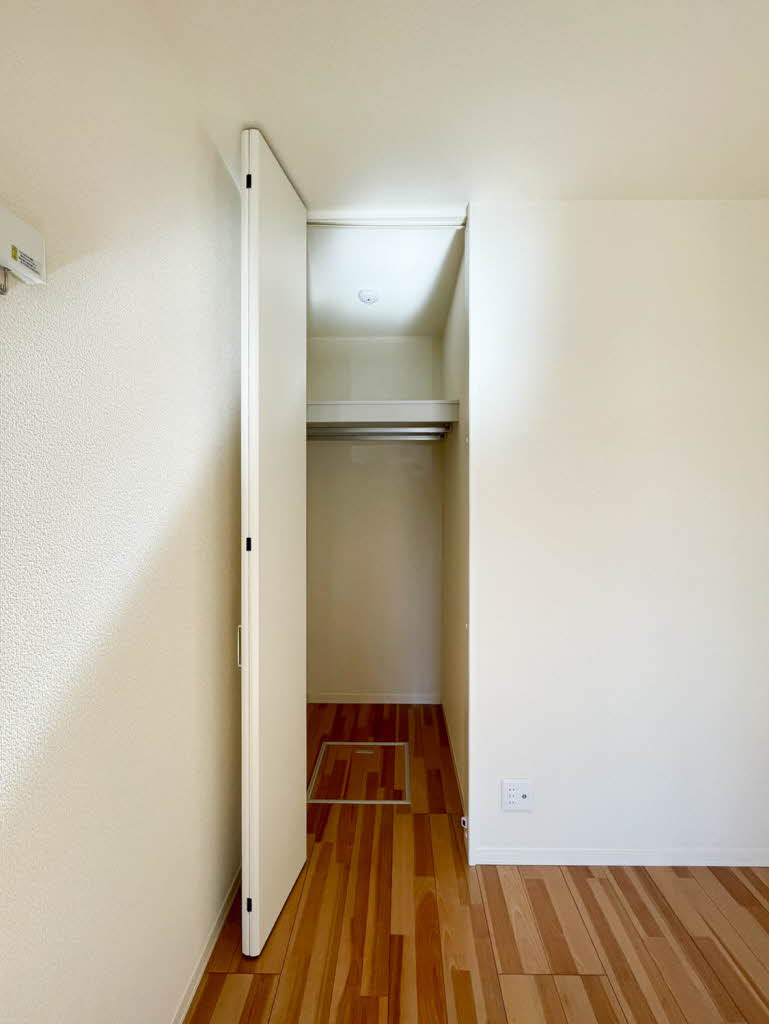 メゾンエイト 0102号-6