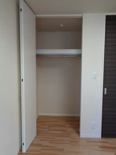 Garden Court 和 0105号-8