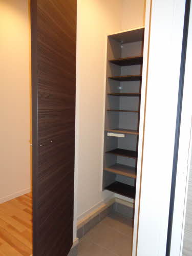 Garden Court 和 0105号-15