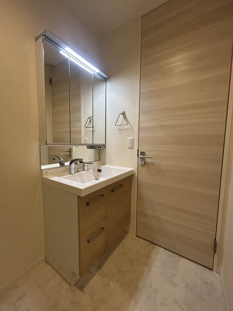 ベレオ桂 0102号-8