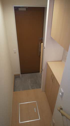 ベレオ桂 0213号-8