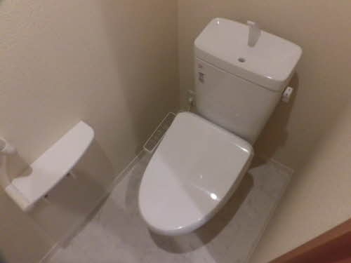 シャーメゾン　森河内西 0102号-6