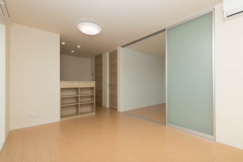 シャーメゾン　ラピュタ 0201号-3