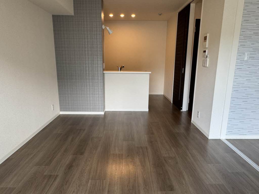 セ・モア 0103号-2