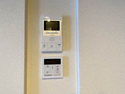 トゥーザ・ムーン 0302号-11