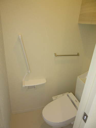 セントラル　レジデンス　Ⅲ 0201号-15