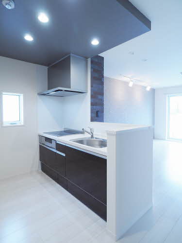 Ｓｏｌｅｉｌ　Ｌｅｖａｎｔ 0303号-8