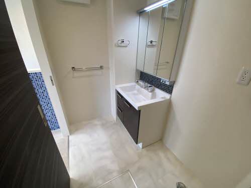 Ｆｉｒｓｔ 0102号-8