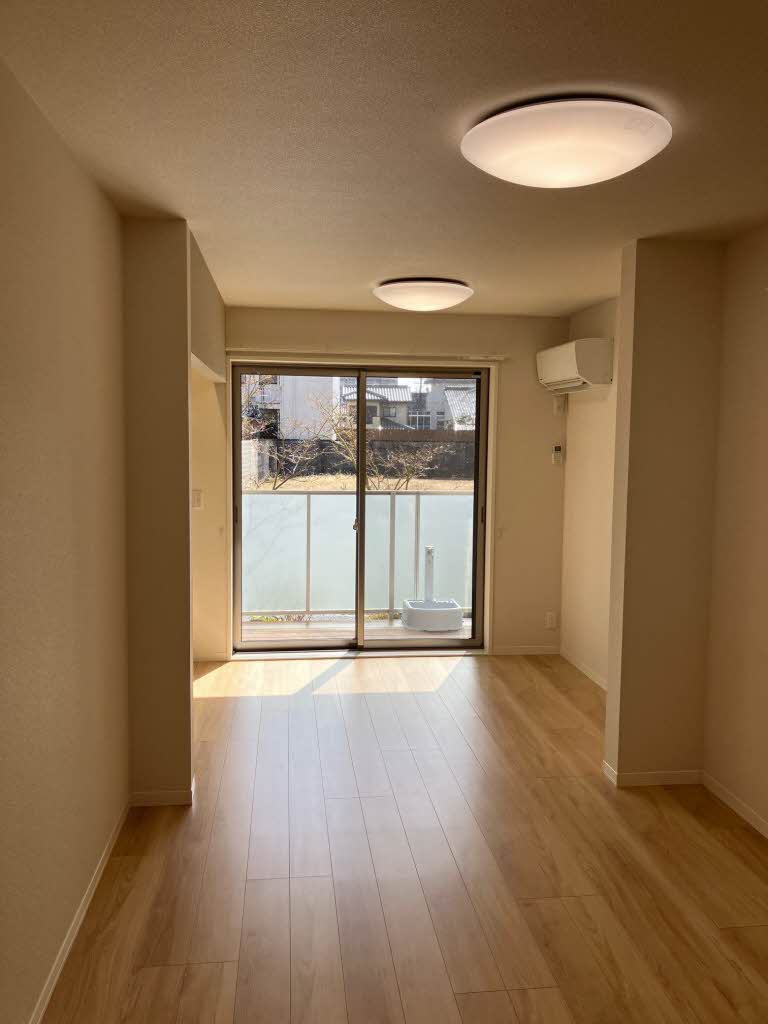 シャーメゾン西陣 0101号-4