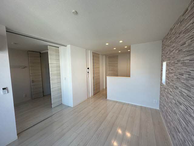 シャーメゾン 美登 0303号-3