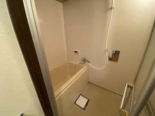 ファミール・カーサ 0106号-6