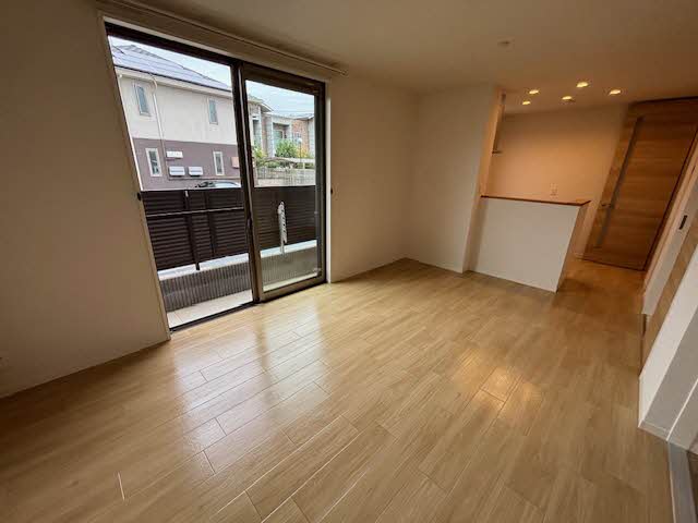 シャーメゾン　セルクルⅢ 0101号-2