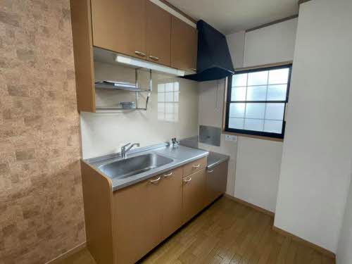 メゾン・リバーⅡ 0102号-3