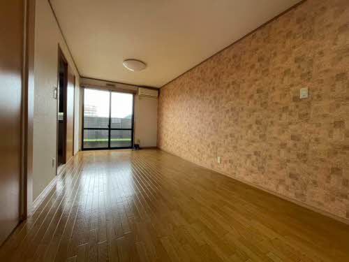 メゾン・リバーⅡ 0102号-8