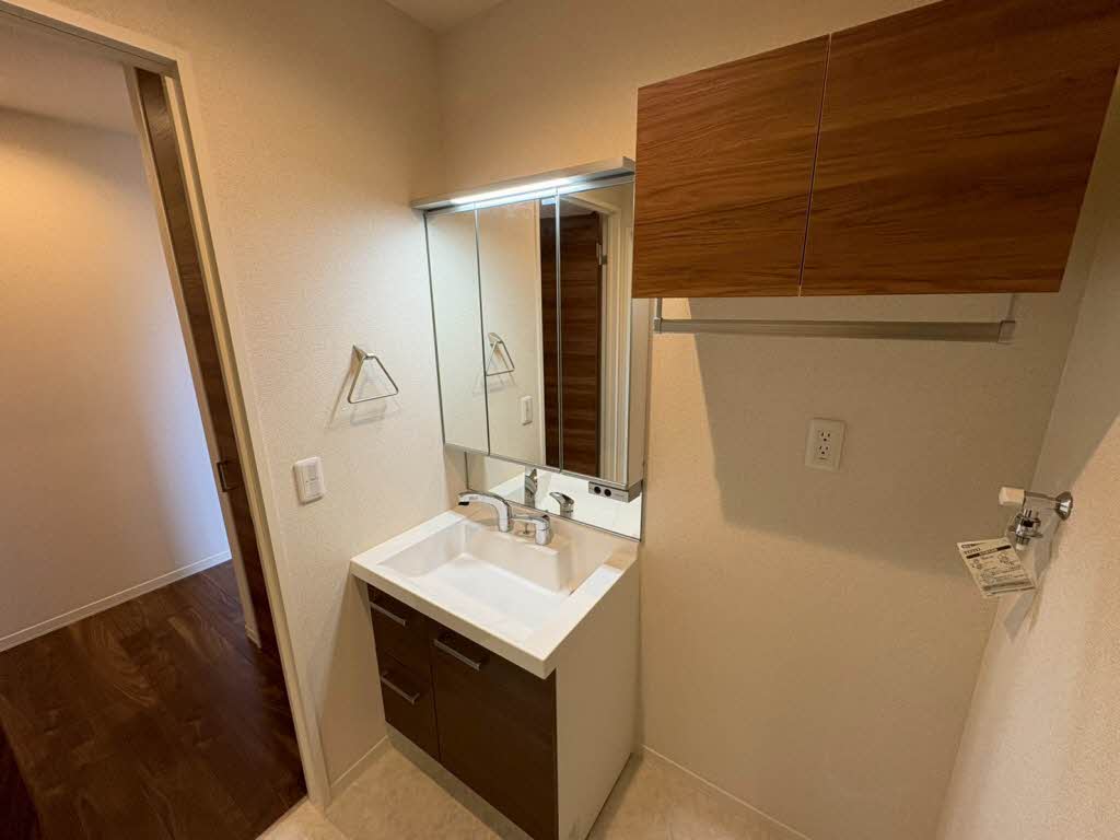 メゾン・スピカ（ＳＰｉＣａ） 0202号-8