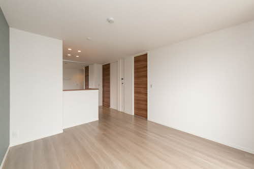 シャーメゾンシャルム磯上 0201号-3