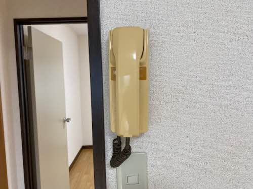 ファミールホリイ A202号-4