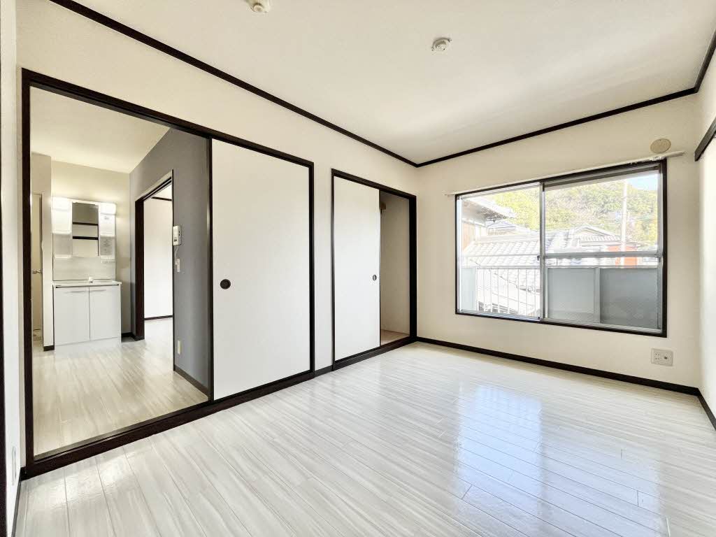 タウニィ山崎 0202号-4