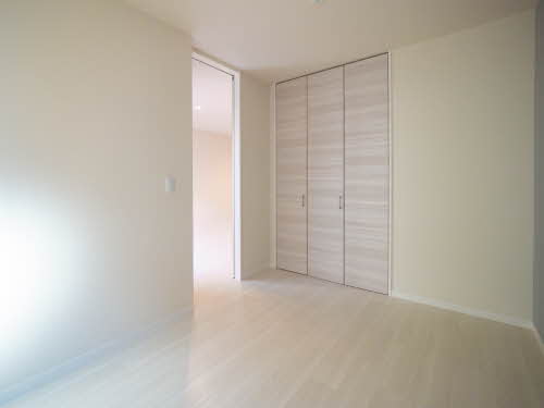 Ｓｈａ　Ｍａｉｓｏｎ　Ｌ’ｏｉｓｅａｕ　ｂｌｅｕ 0203号-6