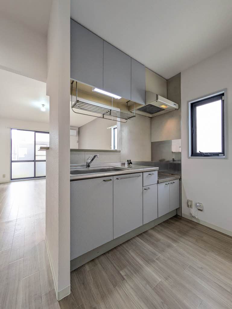 マインドハイツ辻井 B102号-7