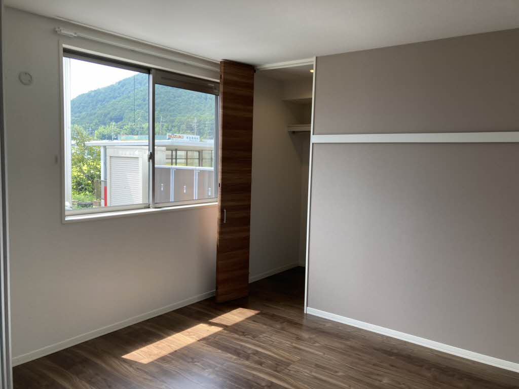 リジエール南屋敷Ⅲ 0102号-4