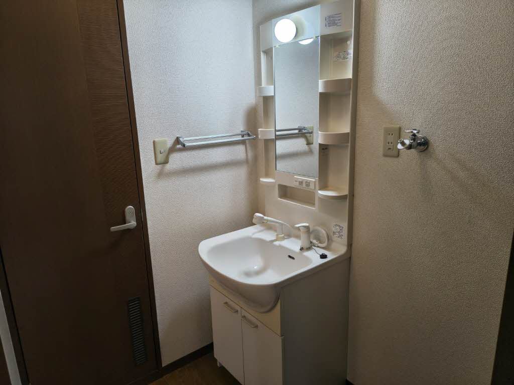 グランヴィアＡ A201号-8