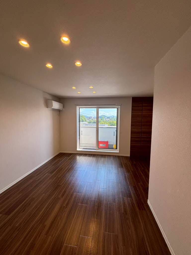 ６（ロク） 0302号-2