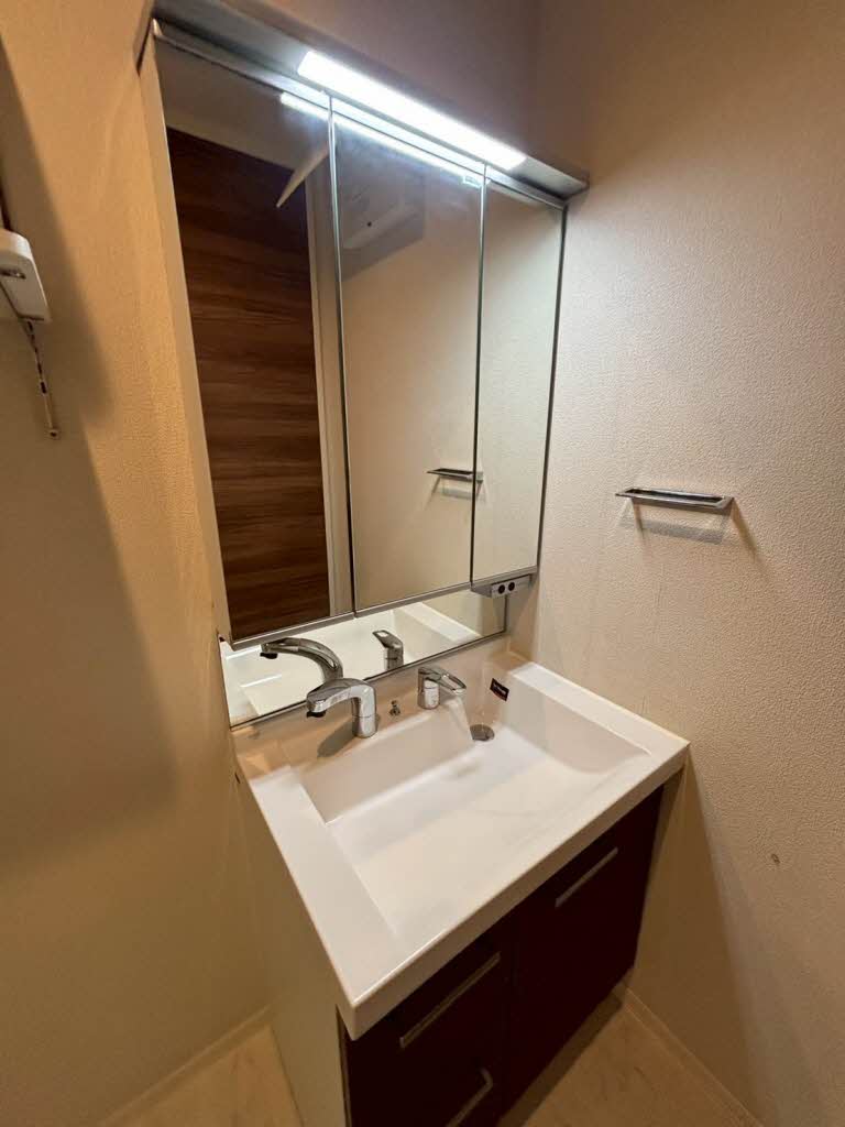 ６（ロク） 0302号-10