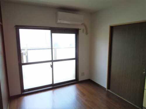 ヴァンヴェール　スドメゾン B103号-4