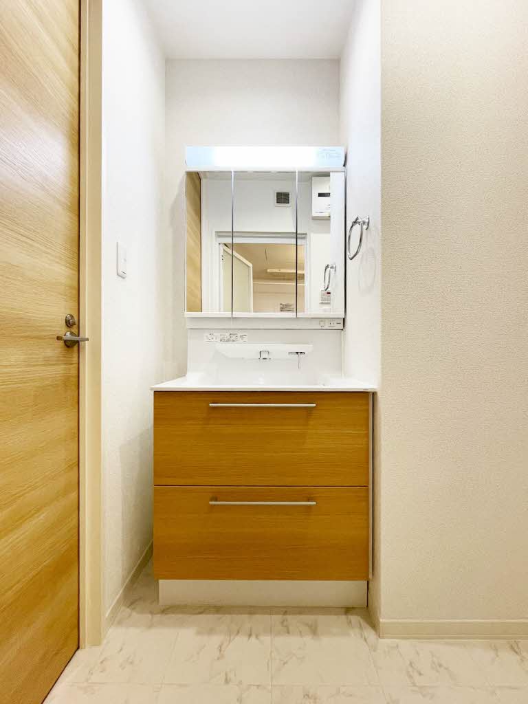 ＳｈａＭａｉｓｏｎ　Ｅｃｌａｒｇｅ　北六甲 0203号-8