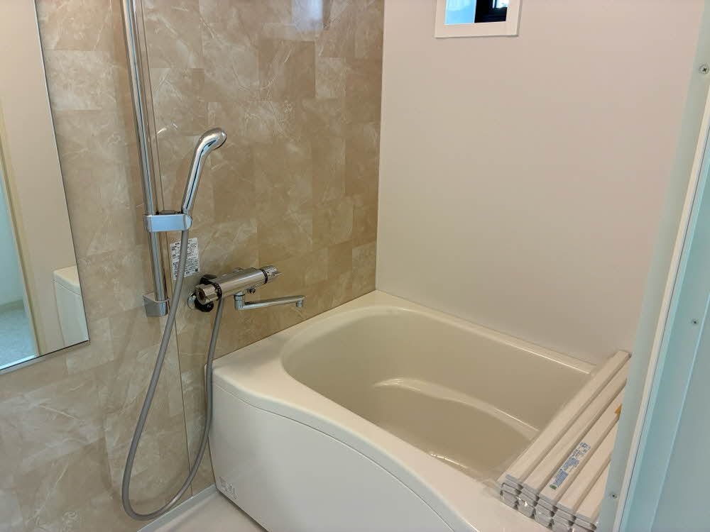 イースト　コート B202号-8