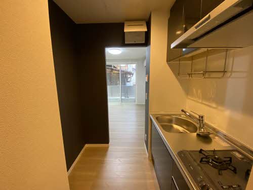 セントラル　レジデンス　Ⅳ 0102号-8