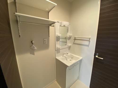 セントラル　レジデンス　Ⅳ 0102号-9