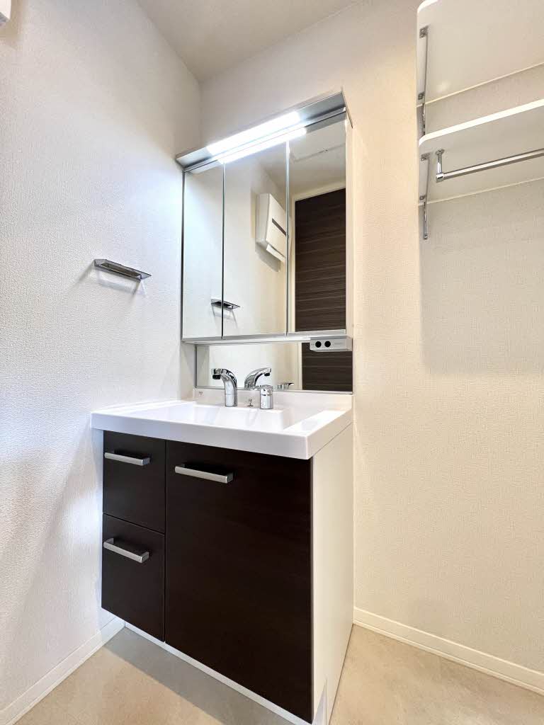 ＳｈａＭａｉｓｏｎ　Ｎａｇａｉｋｅ B105号-9