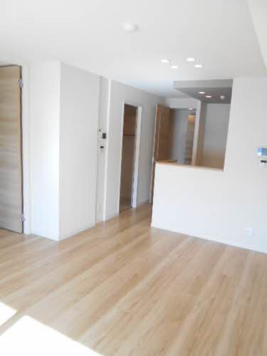 オカバ姫路青山シャーメゾン B305号-7