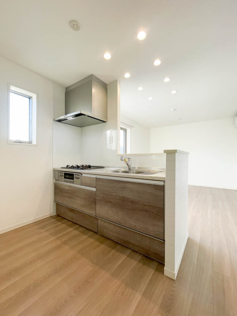 シャーメゾン　レオ 0202号-6