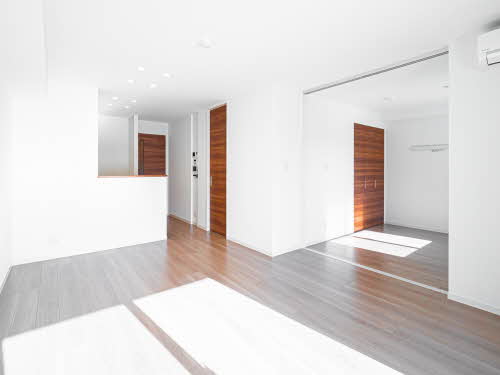 オカバ姫路岡町シャーメゾン A203号-2