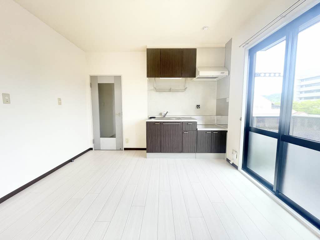 ディアス北条Ｄ・Ｅ E202号-2