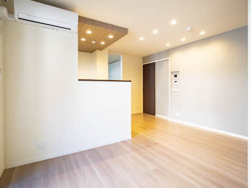 シャーメゾンガーデンズ　ＫＮＫ 0101号-3