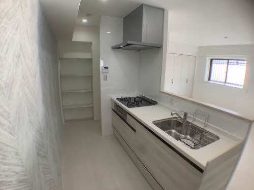 ヴィラ・ソレーユ高槻 0301号-3