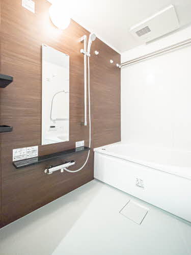 シャーメゾン輝 0203号-9