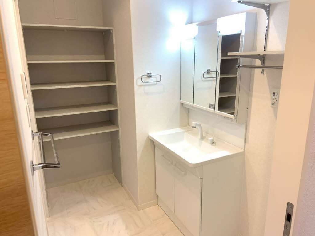 メゾンシュシュ 0203号-8