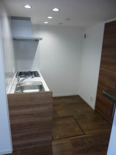 シャーメゾン　アベリア 0102号-2