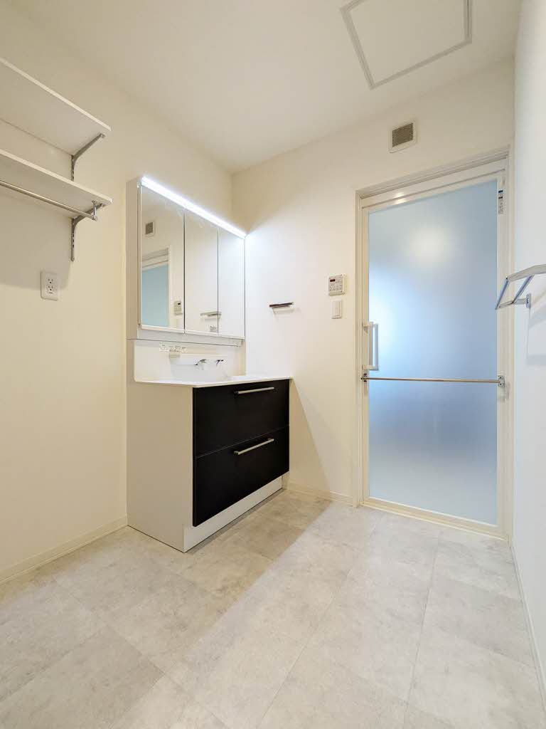 ＡＺＵＲＥ　天道町 0201号-9