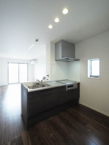 サンビューロ・シンエイ 0203号-9