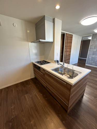 シャーメゾン　レーヴ 0202号-4