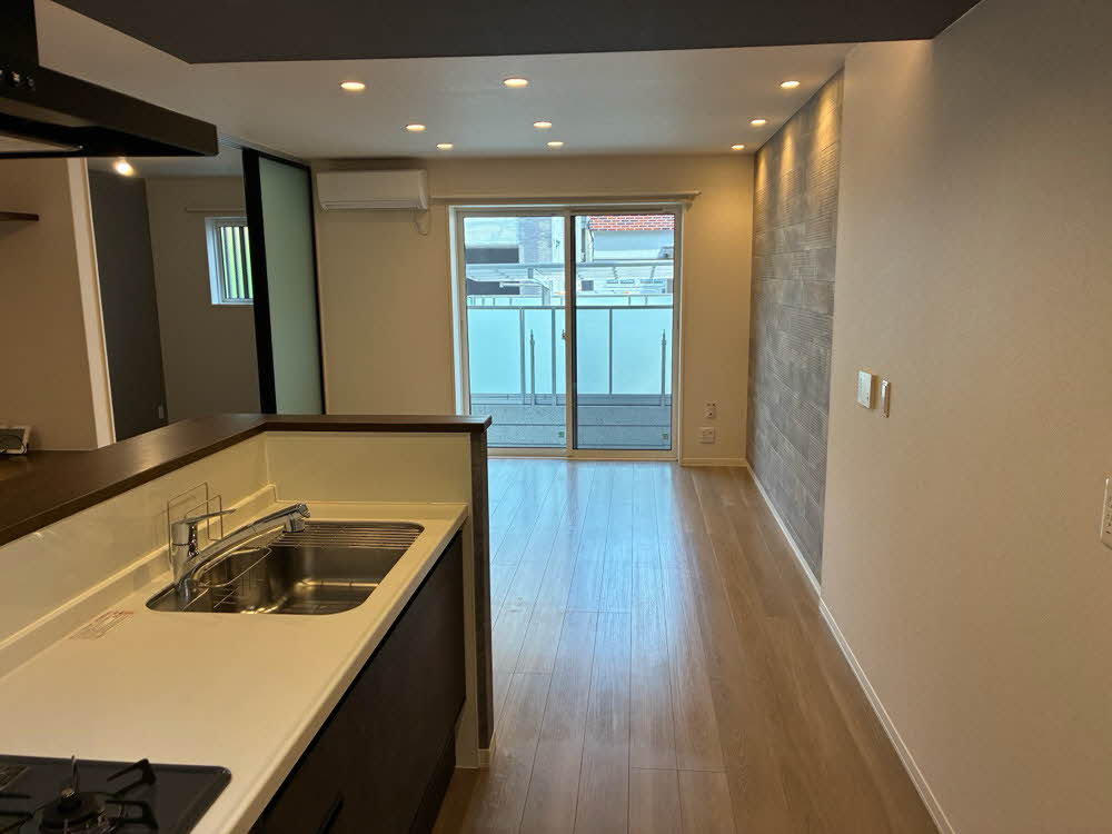 シャーメゾン　フルルプランテ 0101号-2