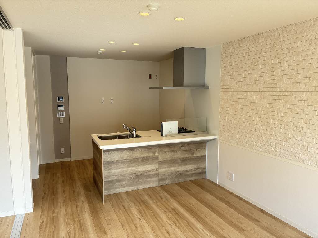 シャーメゾン　光 0102号-4